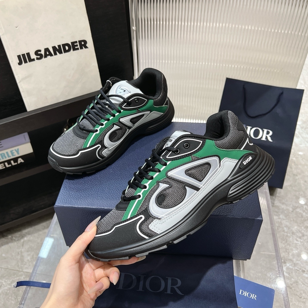 Dior B30 — Modèle 2
