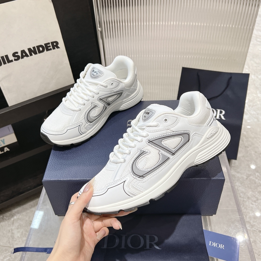 Dior B30 — Modèle 4