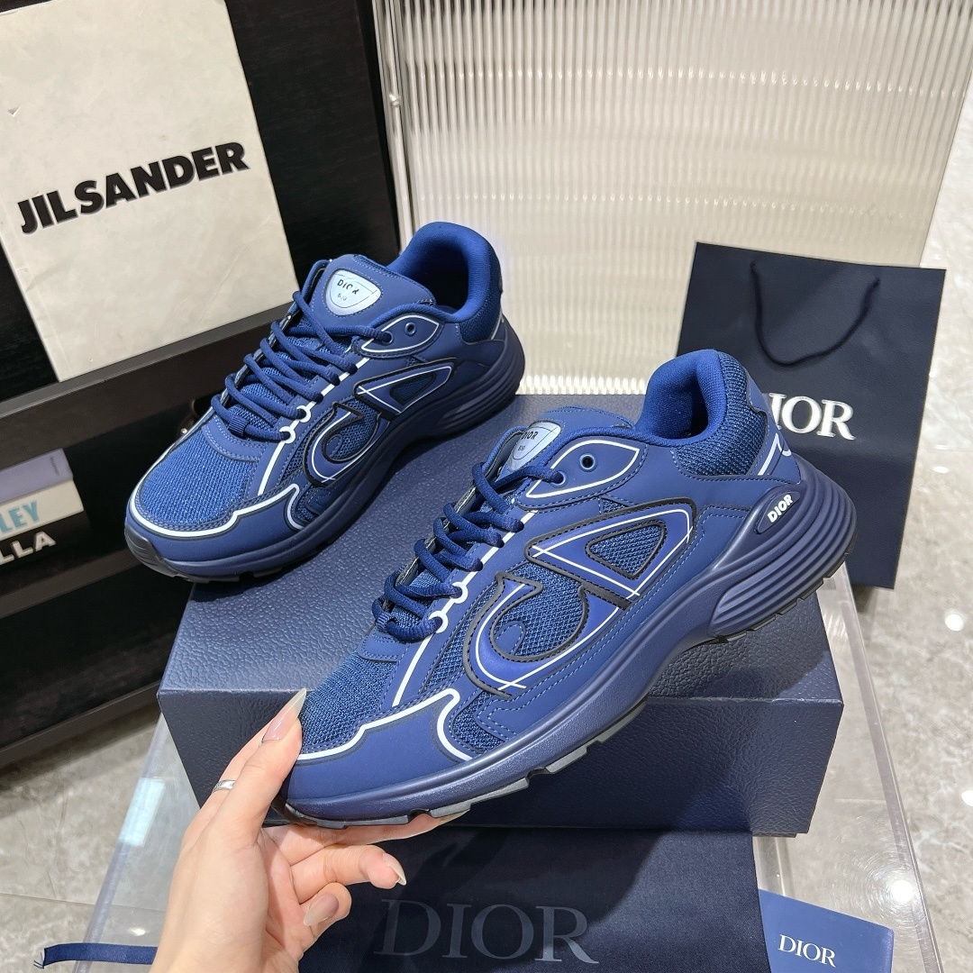 Dior B30 — Modèle 8