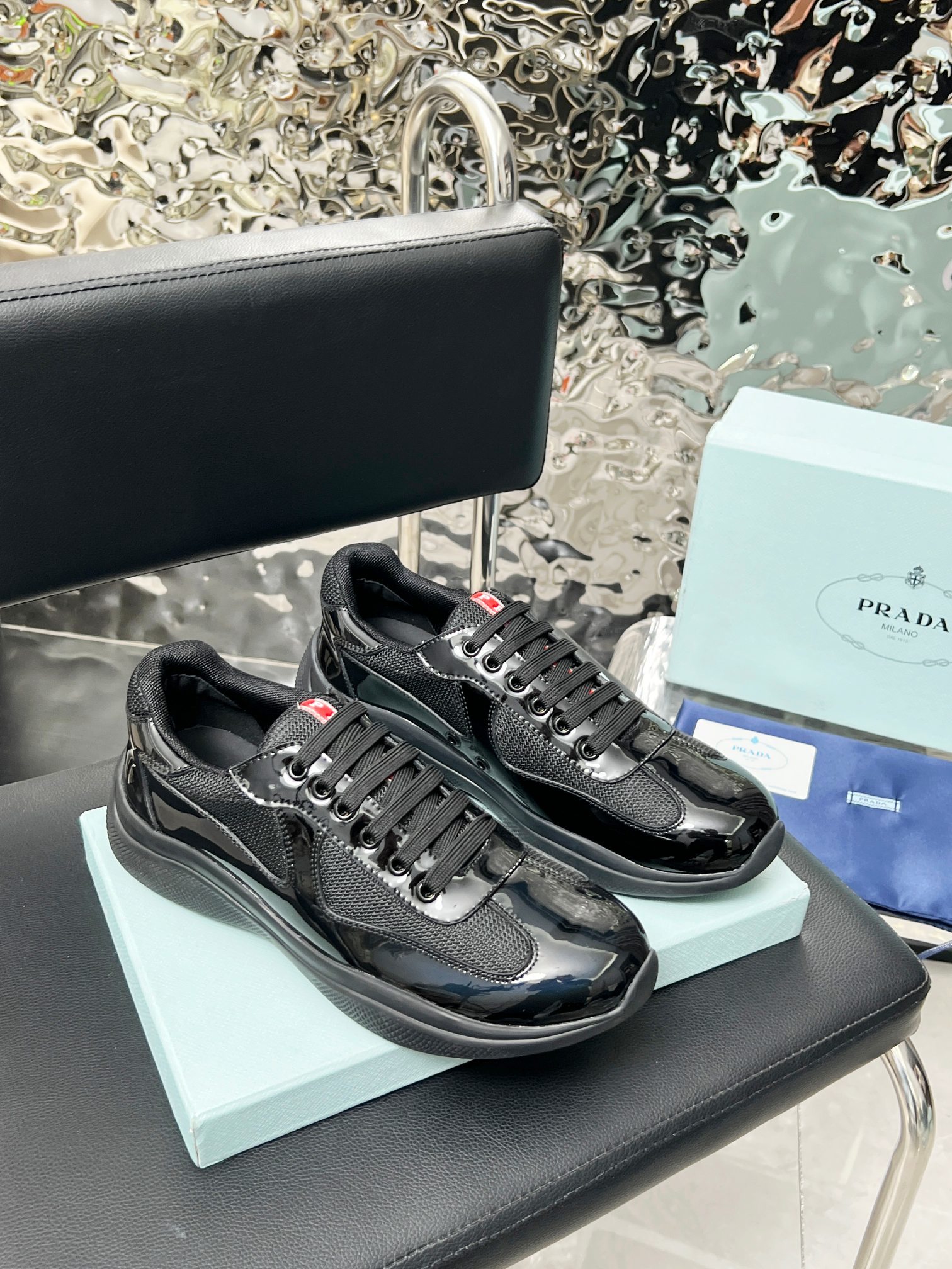 Prada Cup — Modèle 2