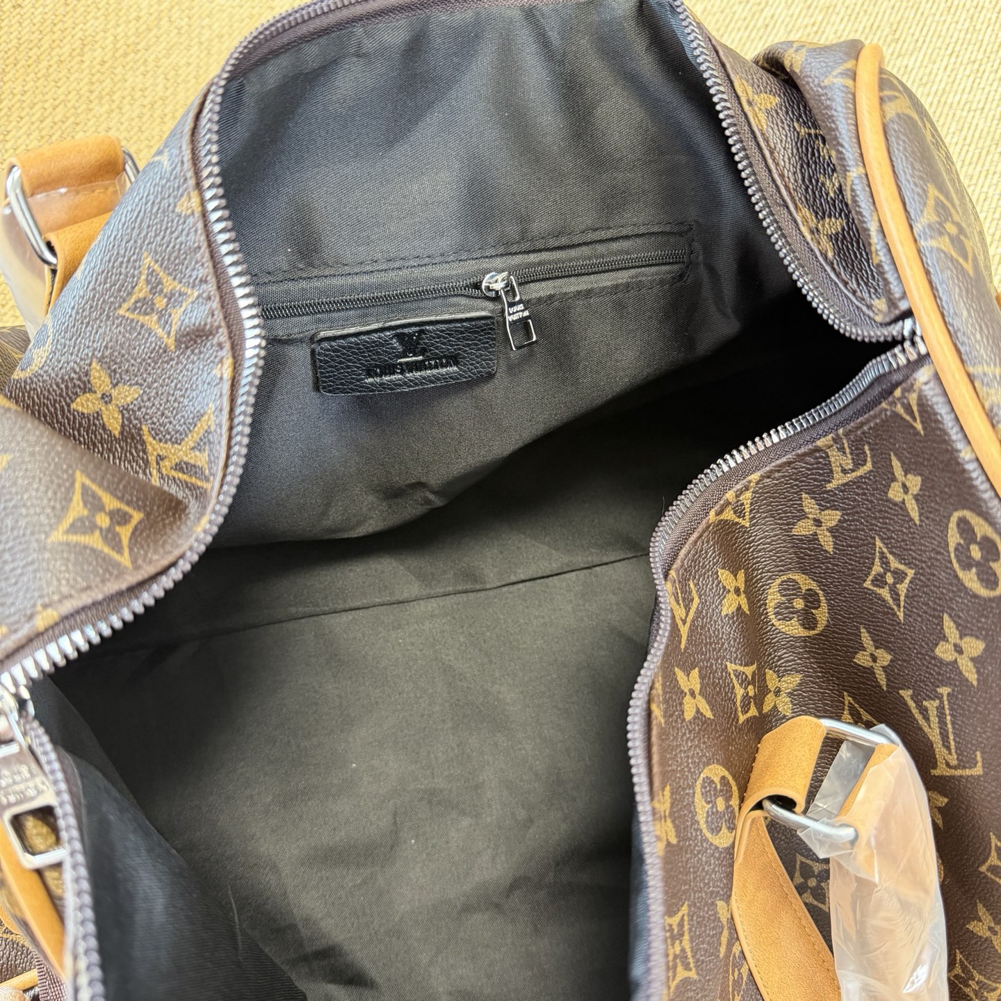 Louis Vuitton Keepall Bandoulière 45